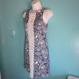 Lilly Pulitzer Target Size 2 Spring Summer Blue Floral "Upstream" Dress Rear Zip